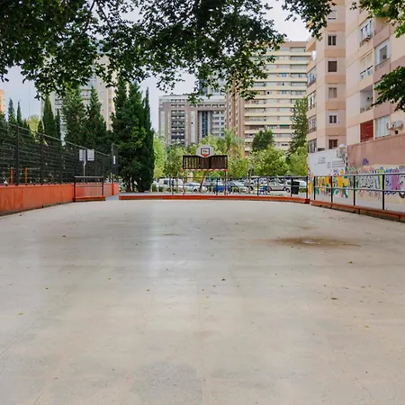 Lägenhet Acogedor Frente A Plaza Del Cedro Valencia
