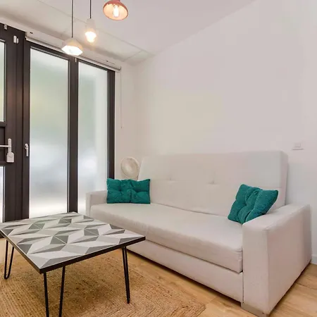 Apartment Acogedor Frente A Plaza Del Cedro